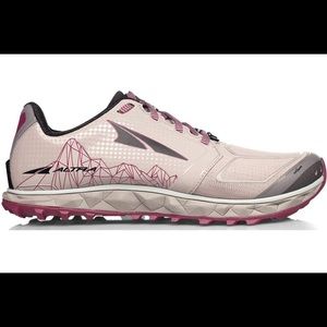 ALTRA Women's Superior 4 Trail Running Shoes